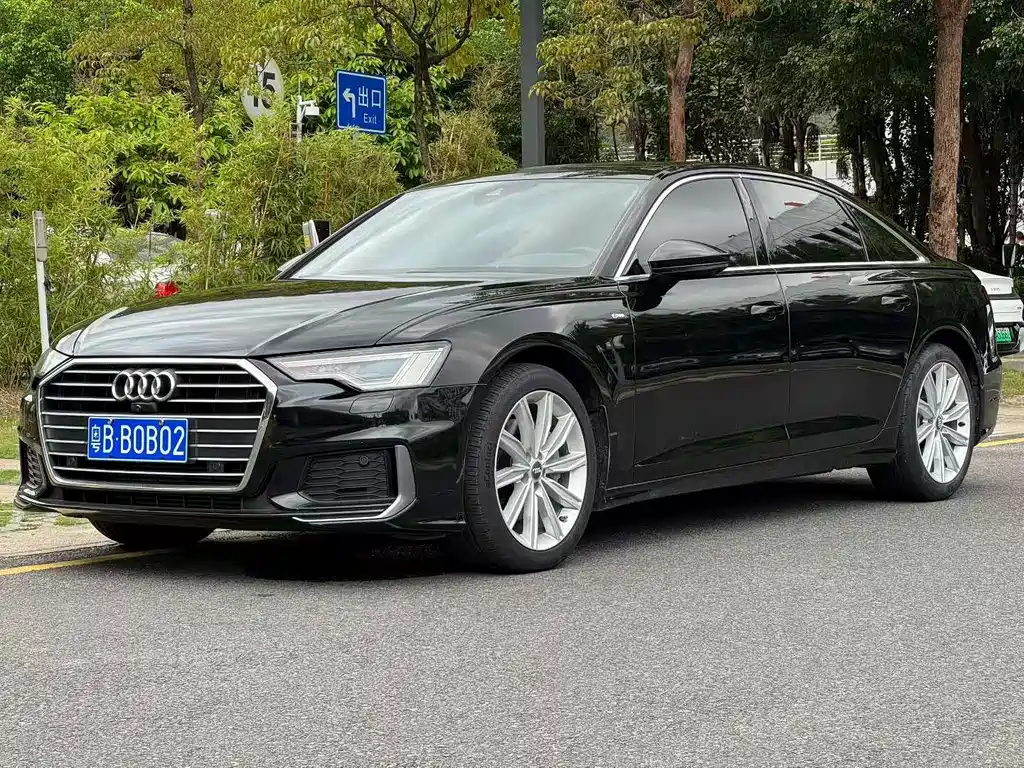 Audi A6L 2021 — фото 1