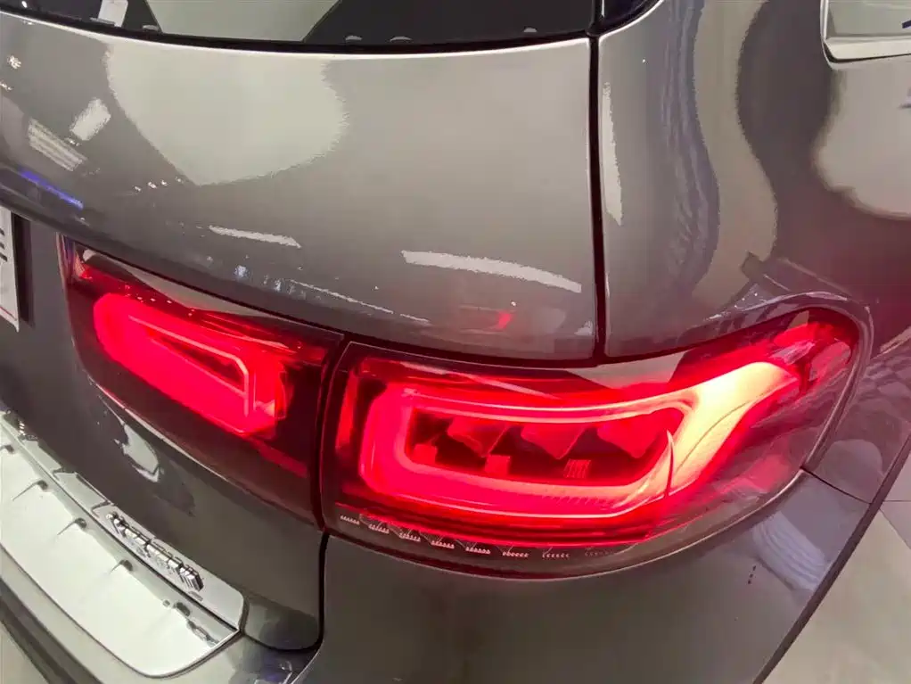 Mercedes-Benz GLB 2020 — фото 12