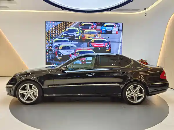 Mercedes-Benz E-Class 2008
