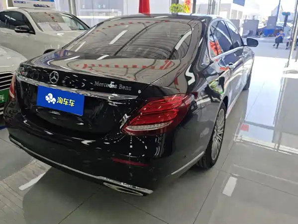 Mercedes-Benz E-Class 2019