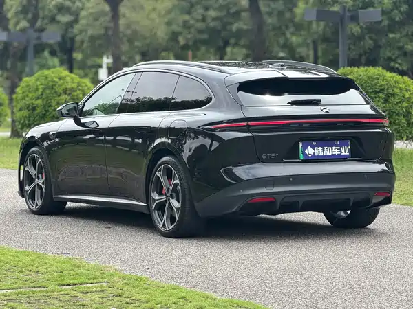 NIO ET5T 2023