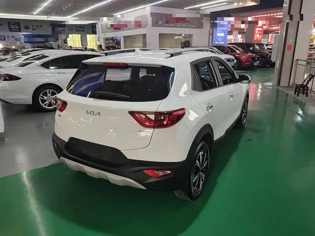Kia KX1 2022 — фото 7