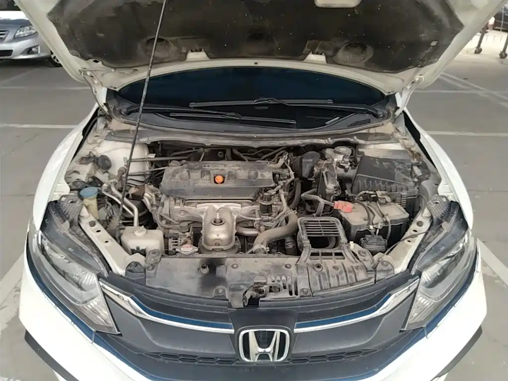 Honda Jade 2017 — фото 20