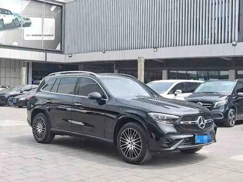 Mercedes-Benz GLC 2024