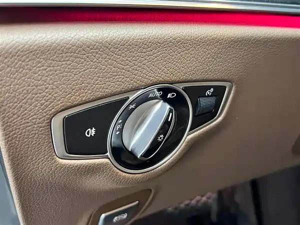 Mercedes-Benz E-Class 2019