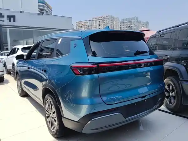 Chery Tiggo 8 PLUS C-DM 2025