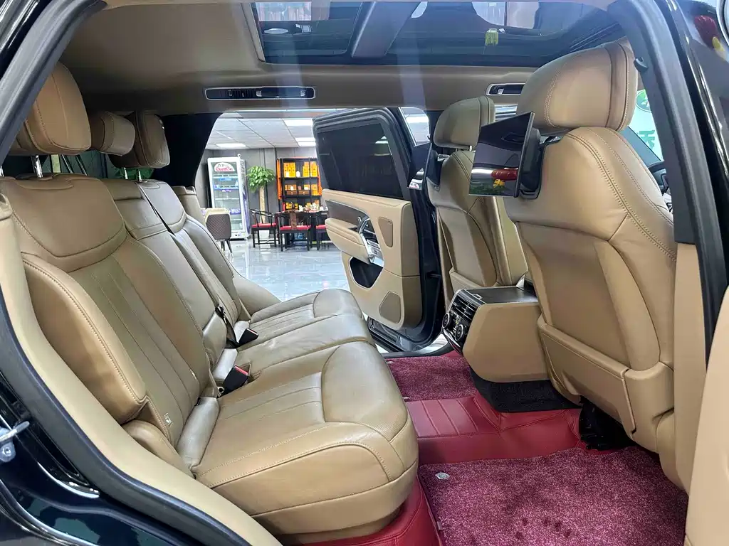 Land Rover Range Rover 2023 — фото 10