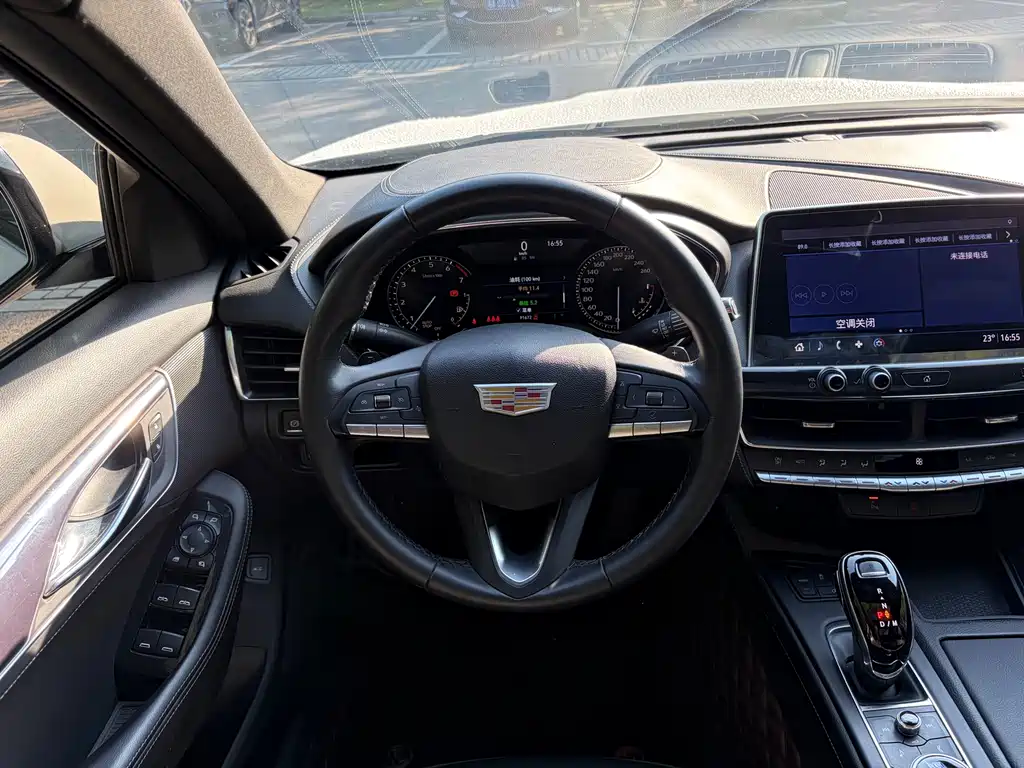 Cadillac CT5 2020 — фото 10