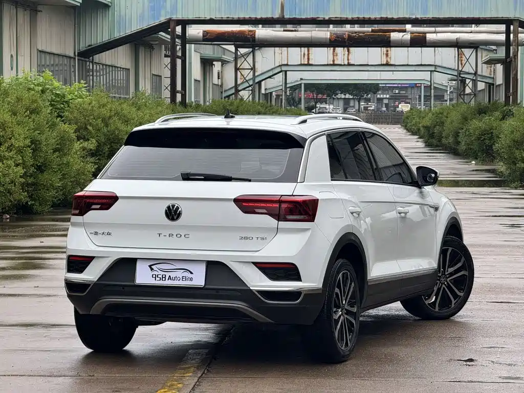 Volkswagen T-Roc 2022 — фото 14
