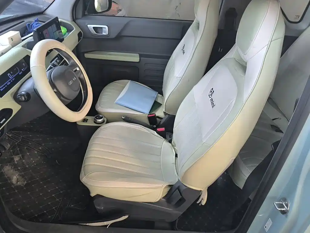 Geely Galaxy Panda 2023 — фото 11