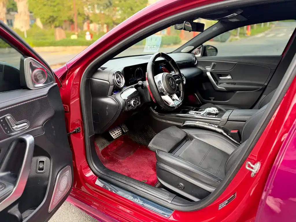 Mercedes-Benz A-Class 2020 — фото 3
