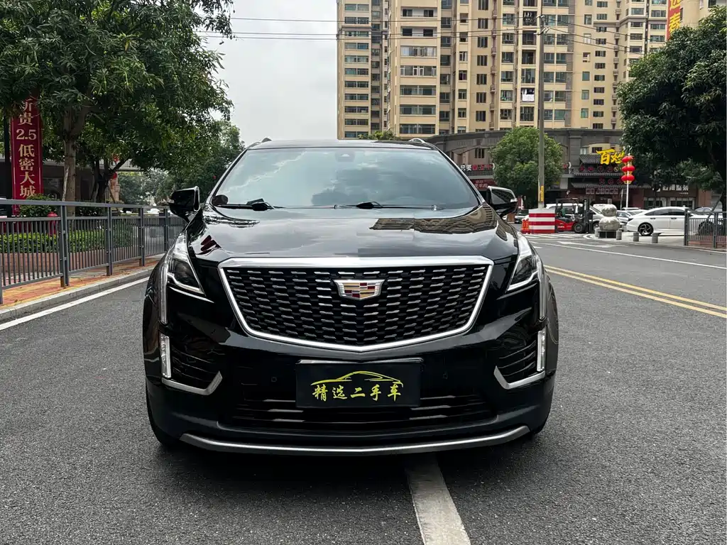 Cadillac XT5 2020 — фото 2