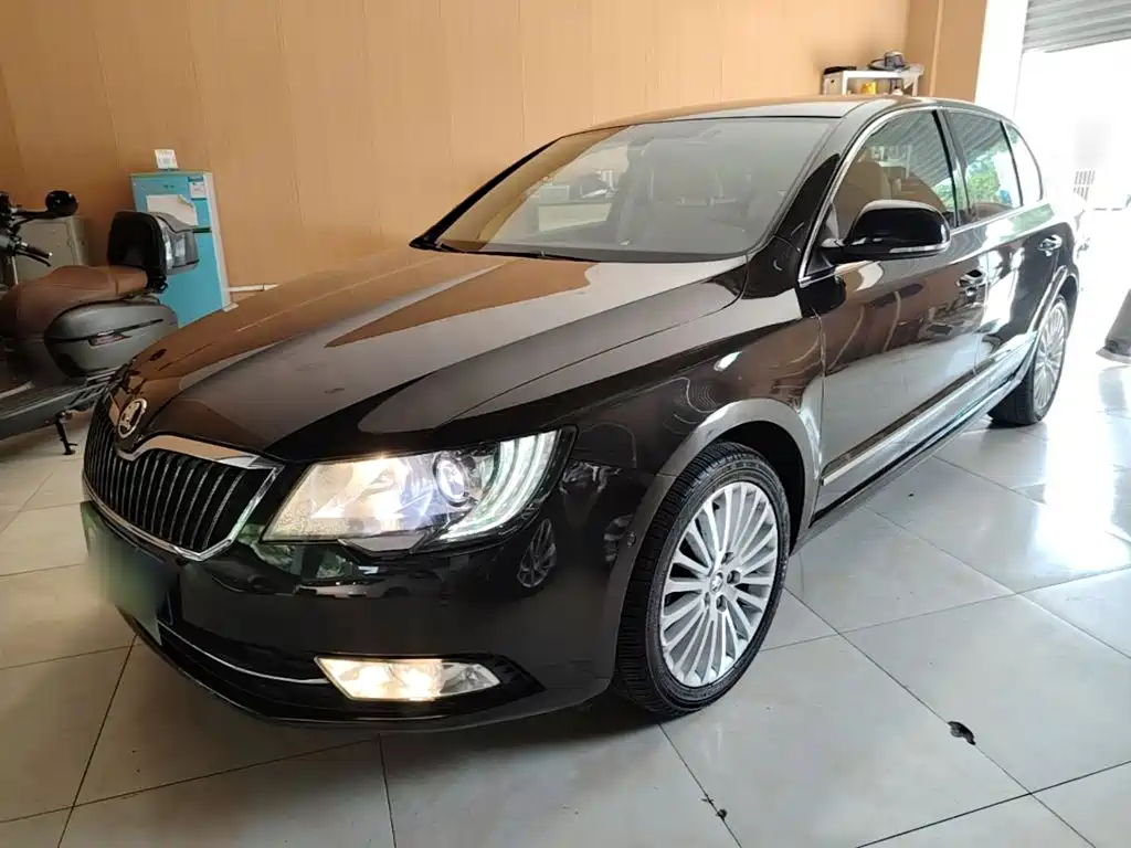 Skoda Superb 2015