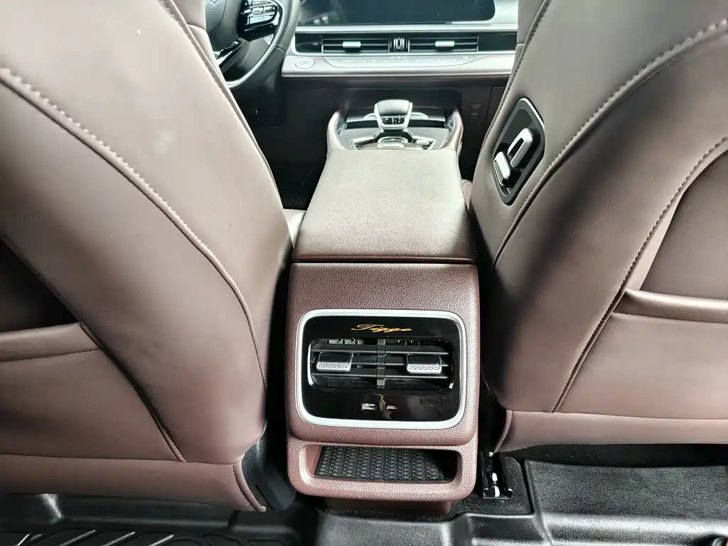Chery Tiggo 8 PRO 2024