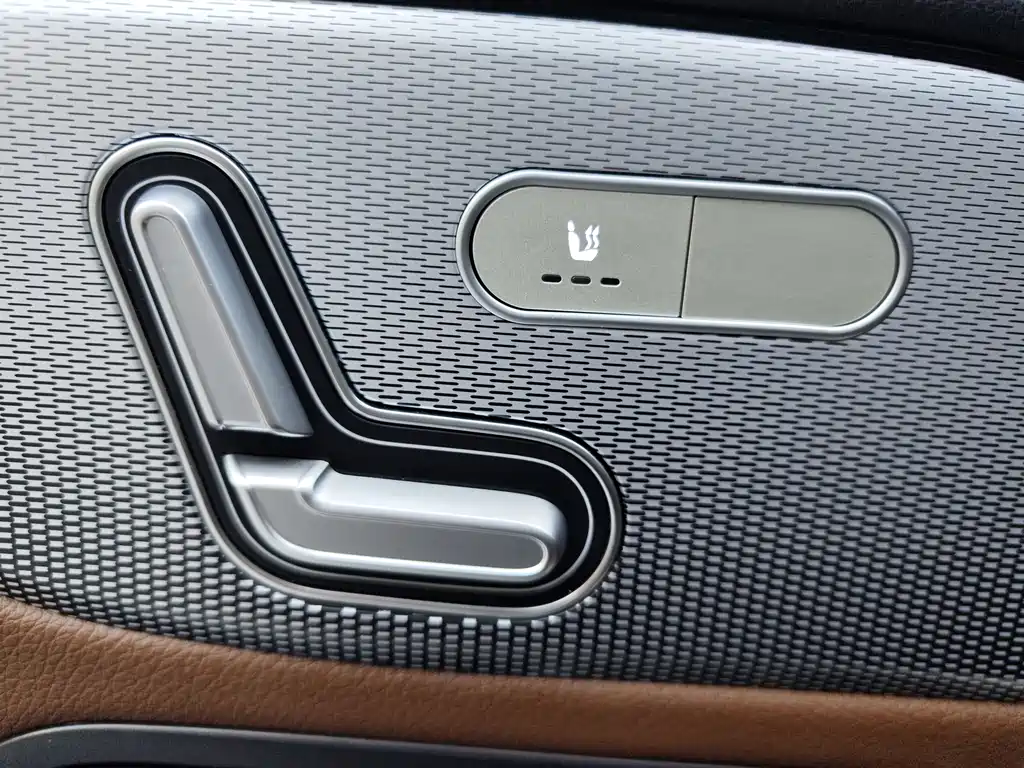 Mercedes-Benz GLB 2020 — фото 16