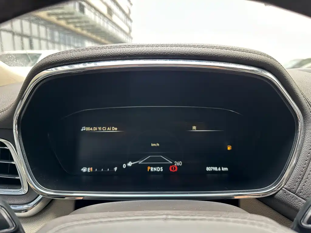 Lincoln Continental 2018 — фото 15