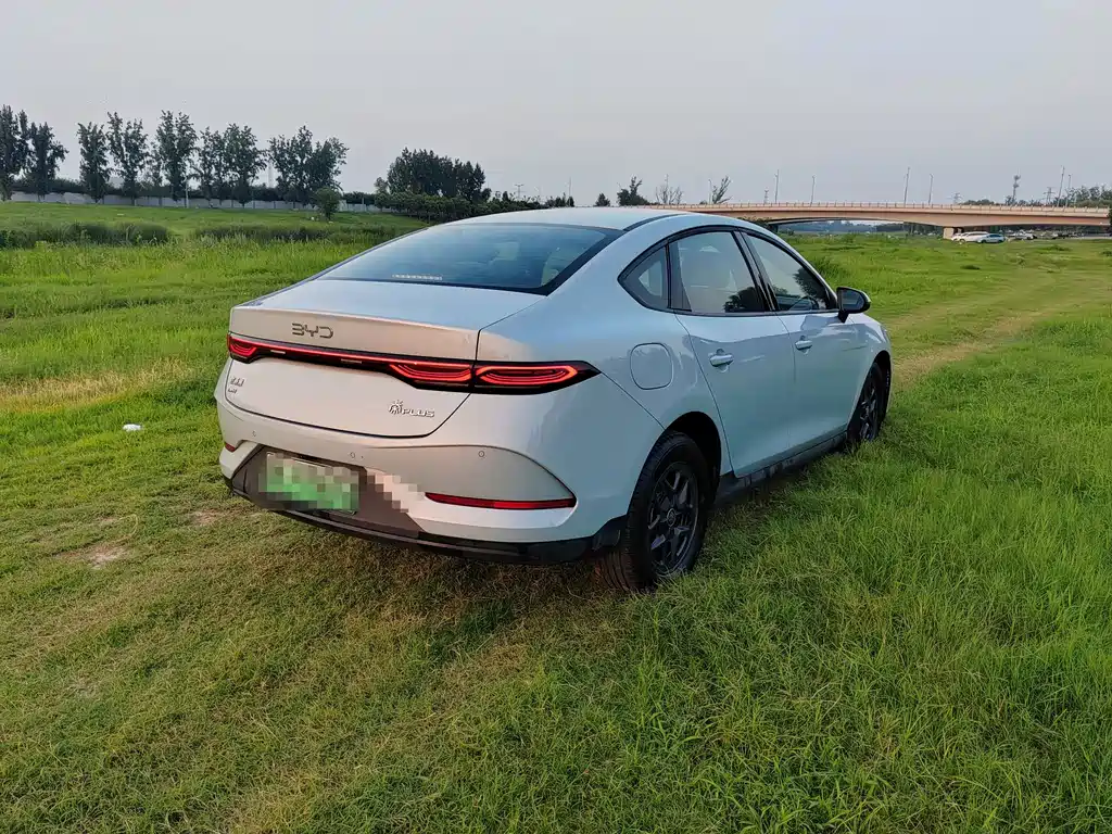 BYD Qin PLUS 2025 — фото 4