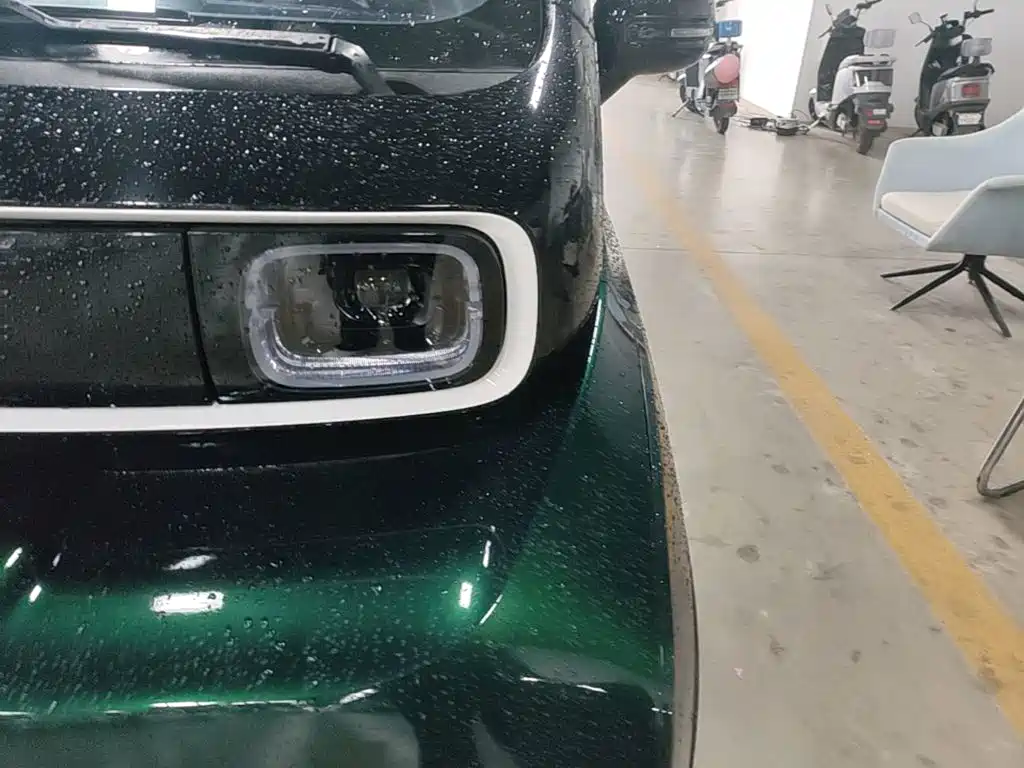 Baojun Kiwi EV 2021 — фото 24