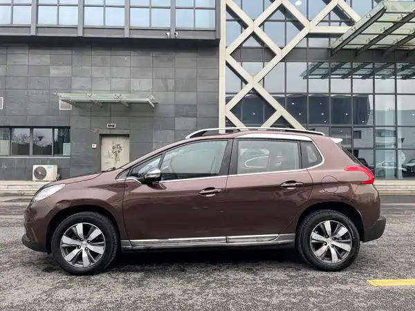 Peugeot 2008 2014