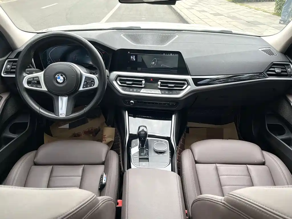 BMW 3 Series 2021