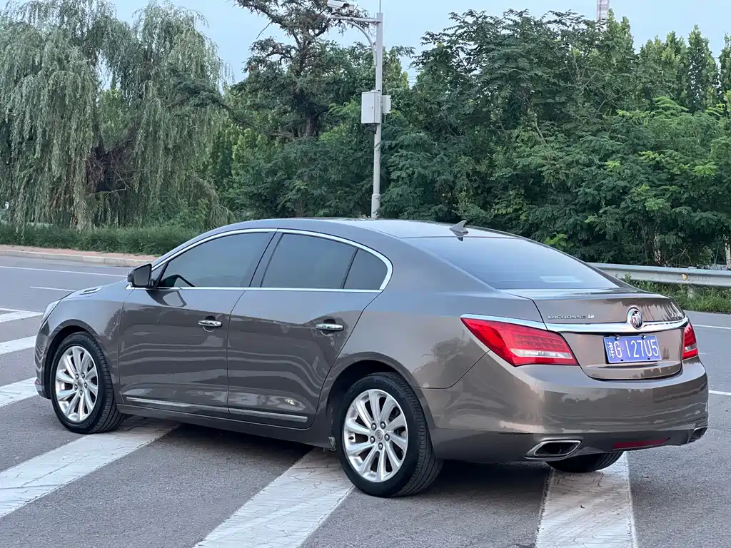 Buick LaCrosse 2014 — фото 19