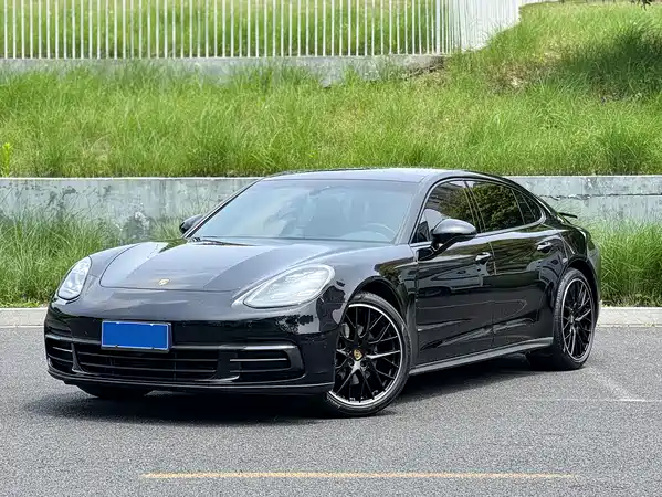 Porsche Panamera 2017