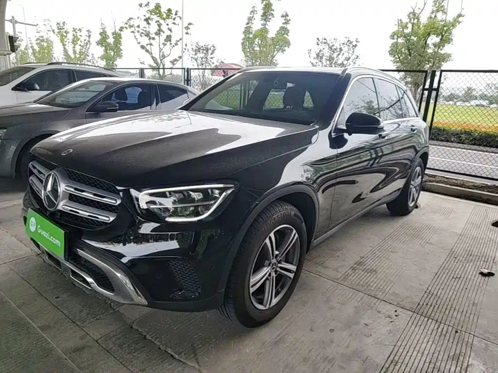 Mercedes-Benz GLC 2021 — фото 1