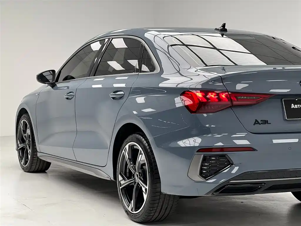 Audi A3 2022 — фото 10