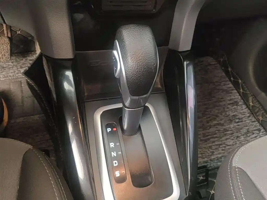 Ford Ecosport 2017 — фото 14