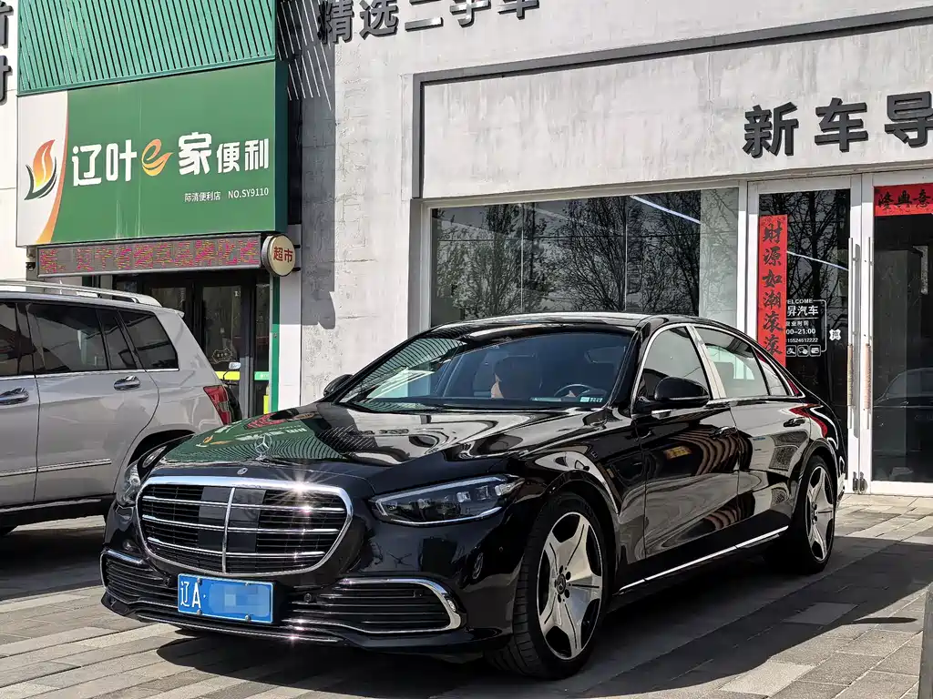 Mercedes-Benz S-Class 2023 — фото 1