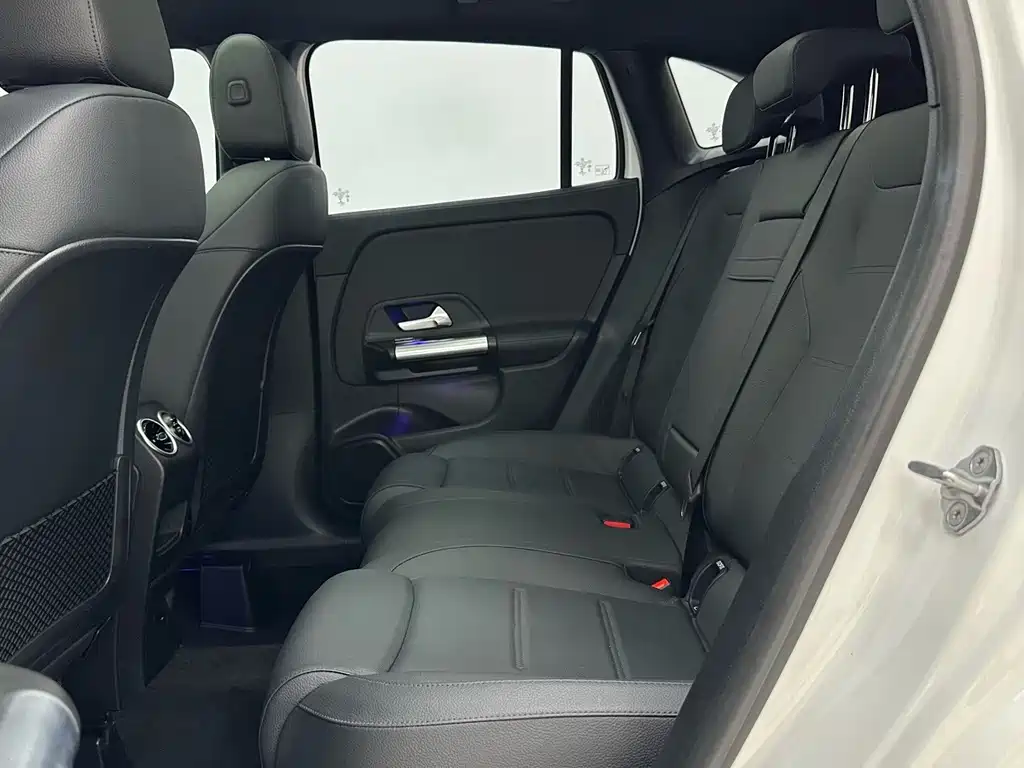 Mercedes-Benz GLA 2021 — фото 8