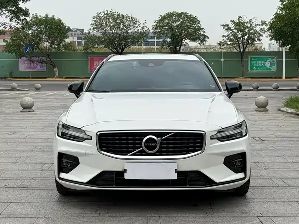 Volvo V60 2020