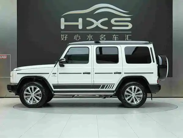Mercedes-Benz G-Class 2024