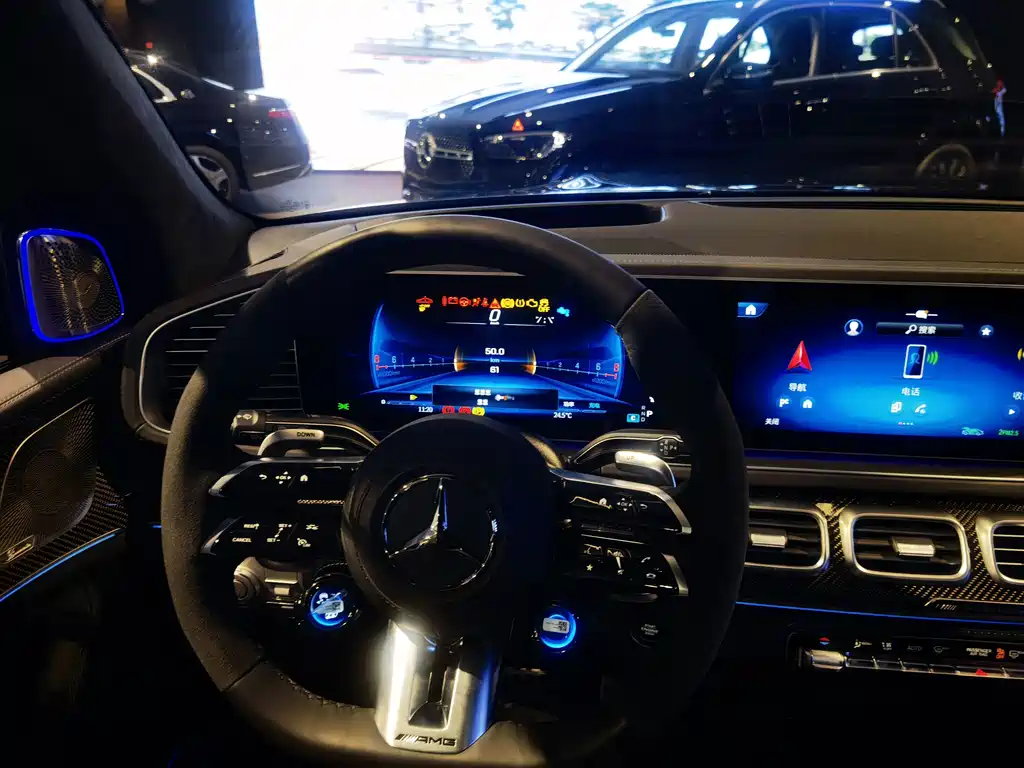 Mercedes-Benz GLS AMG 2026 — фото 13