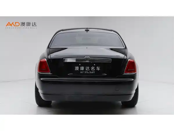 Rolls-Royce Ghost 2015