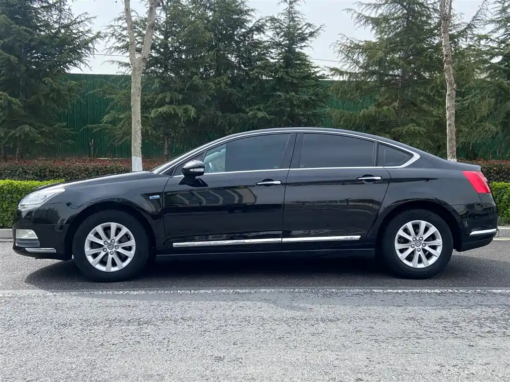 Citroen C5 2015 — фото 18