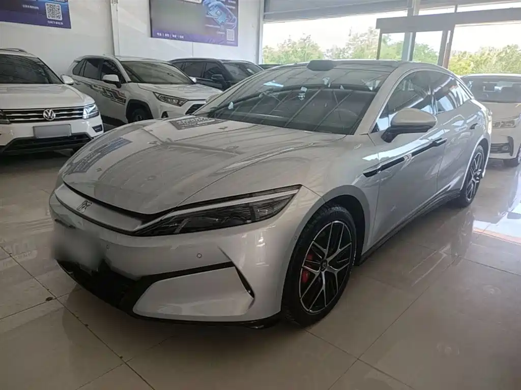 BYD Han L 2025
