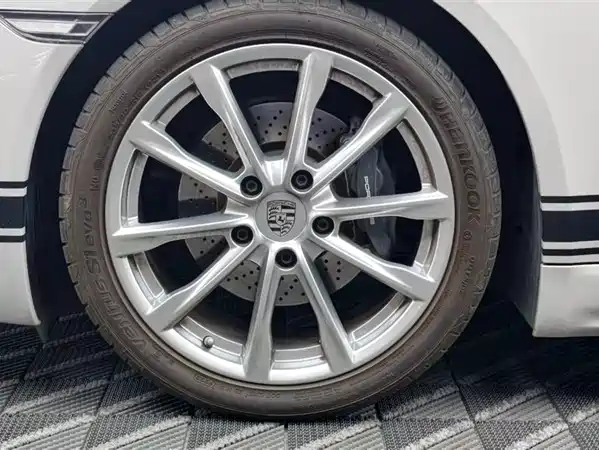 Porsche 718 2024