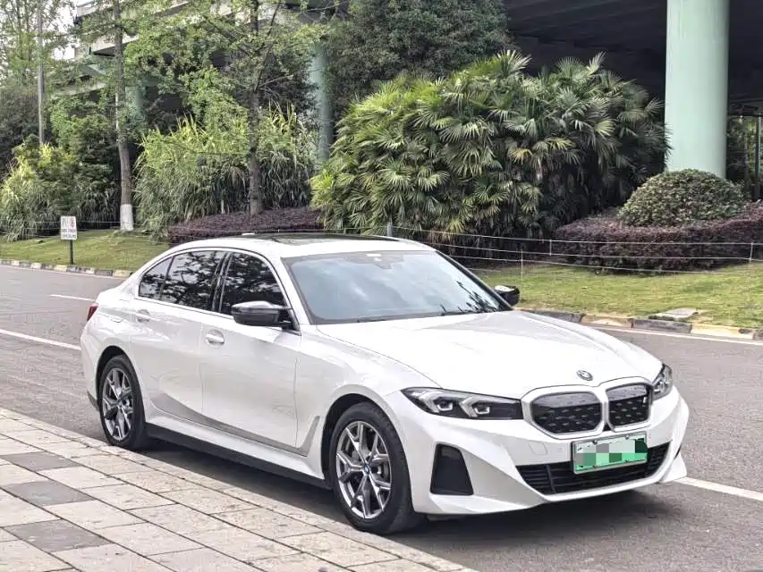 BMW i3 2023