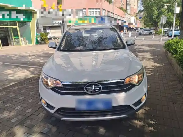 FAW Senya R7 2019