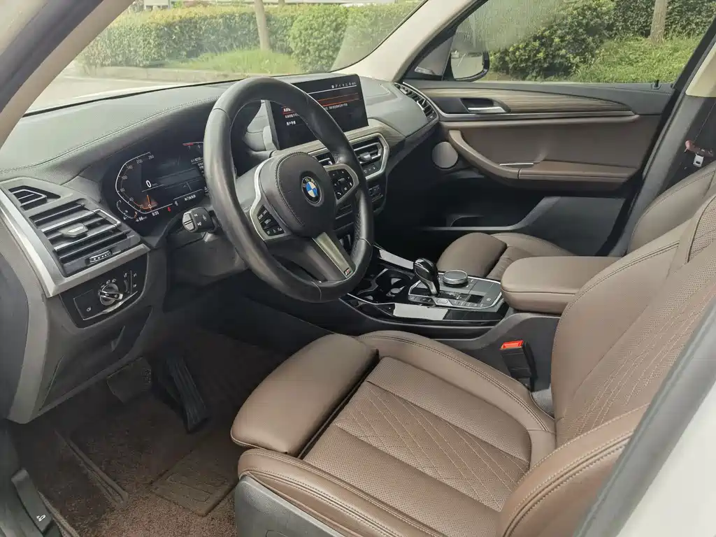 BMW X3 2022 — фото 12
