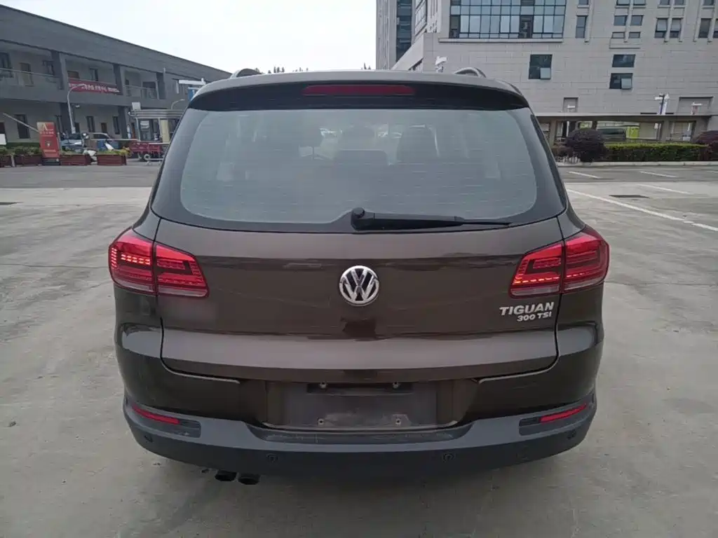 Volkswagen Tiguan 2017 — фото 4