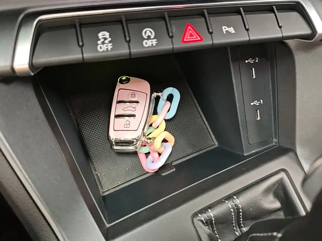 Audi Q3 Sportback 2022 — фото 9