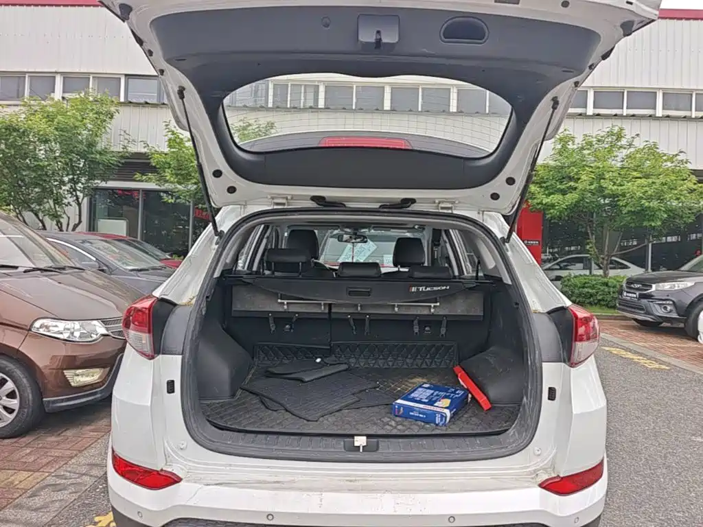 Hyundai Tucson 2016 — фото 19