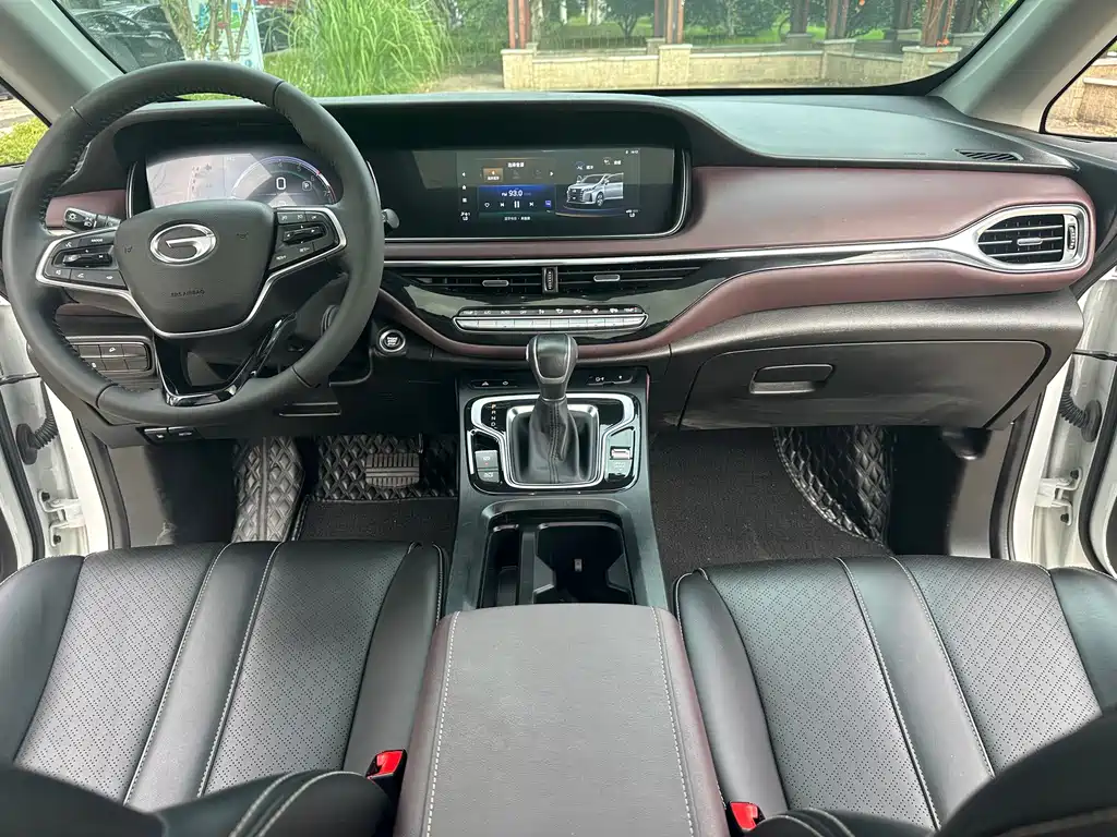 GAC Trumpchi M6 2023 — фото 10