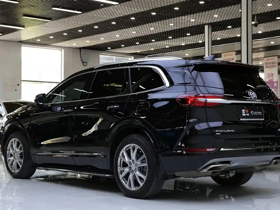 Buick Enclave 2023 — фото 24