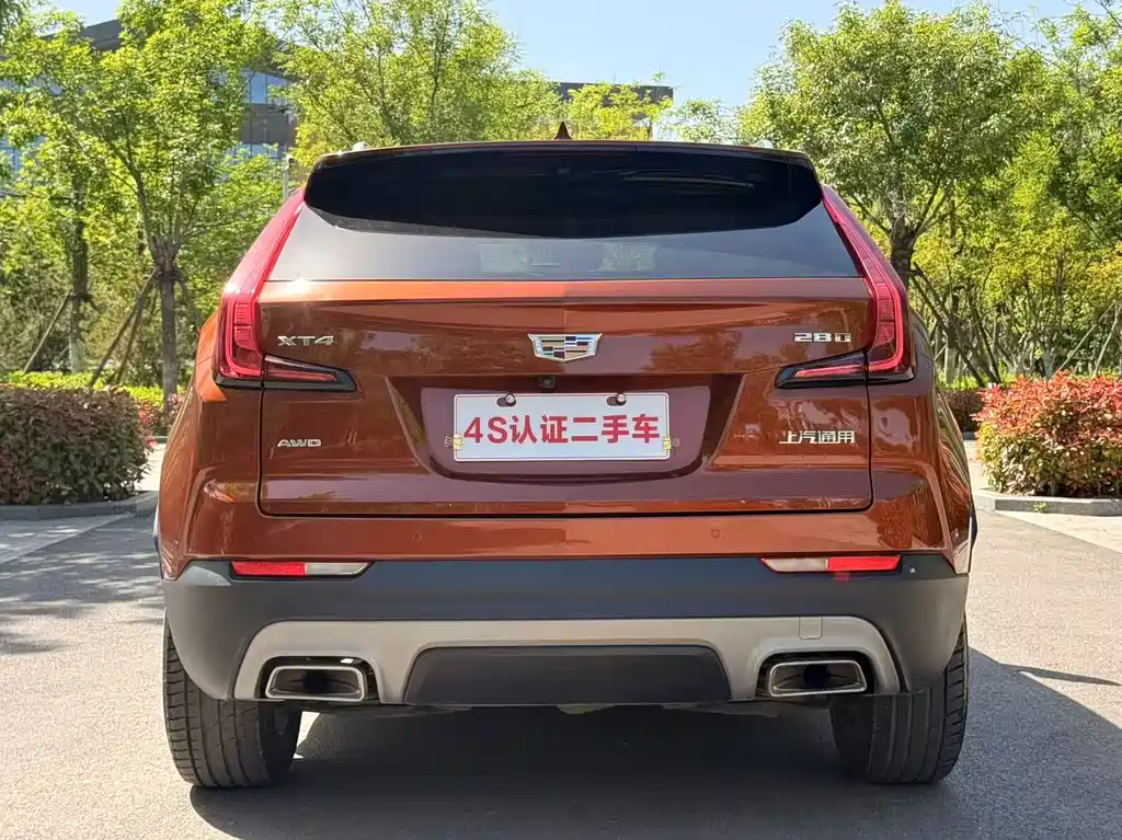 Cadillac XT4 2019 — фото 9