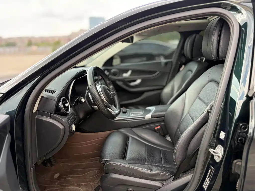 Mercedes-Benz C-Class 2020 — фото 8