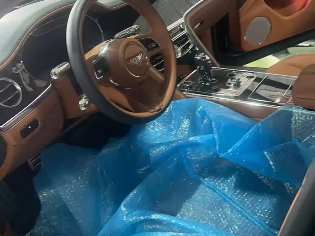 Bentley Flying Spur 2026