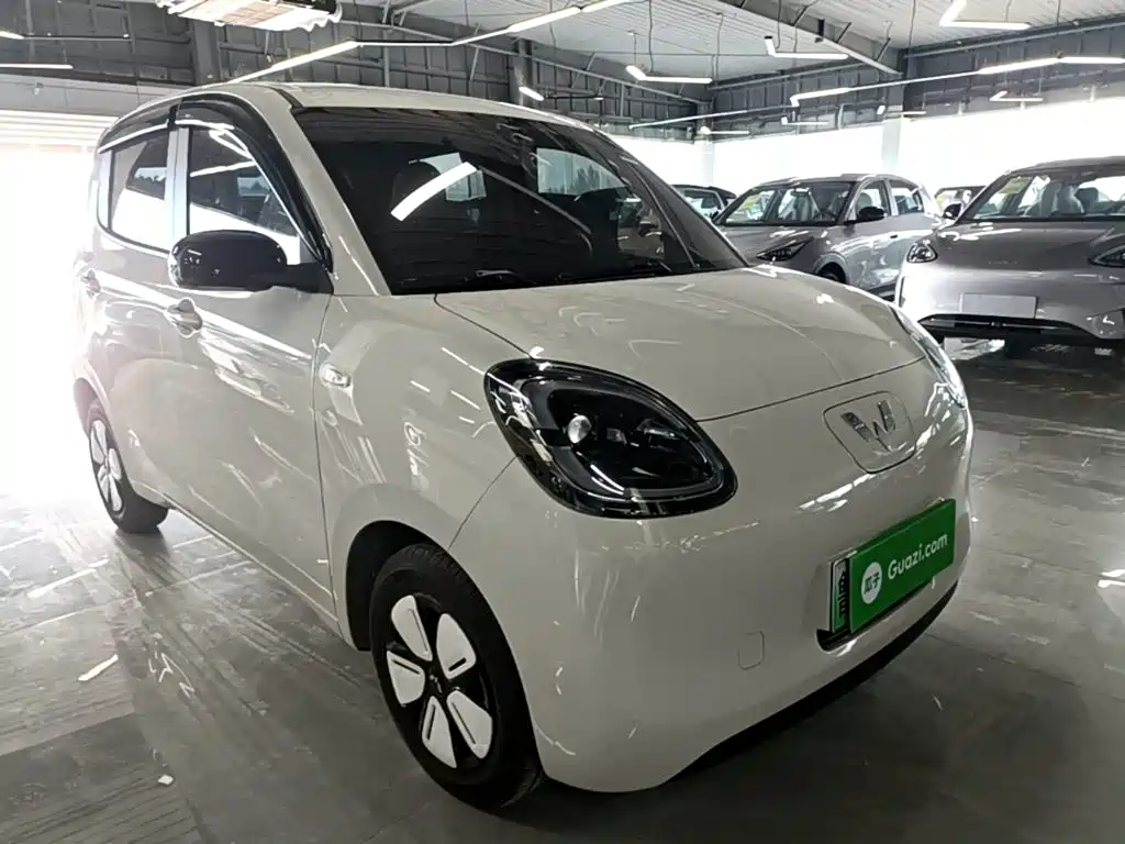 Wuling Hongguang MINIEV 2025